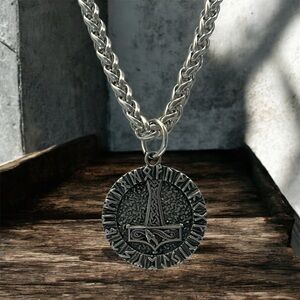Large Stainless Steel Viking Style Men’s Thor’s Hammer Mjolnir Pendant Necklace
